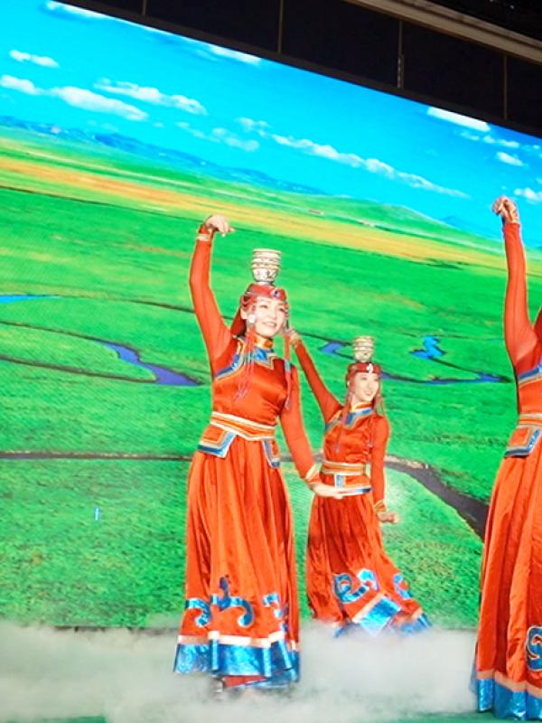 锡林郭勒乌拉盖文化和旅游推介会在呼和浩特成功举办